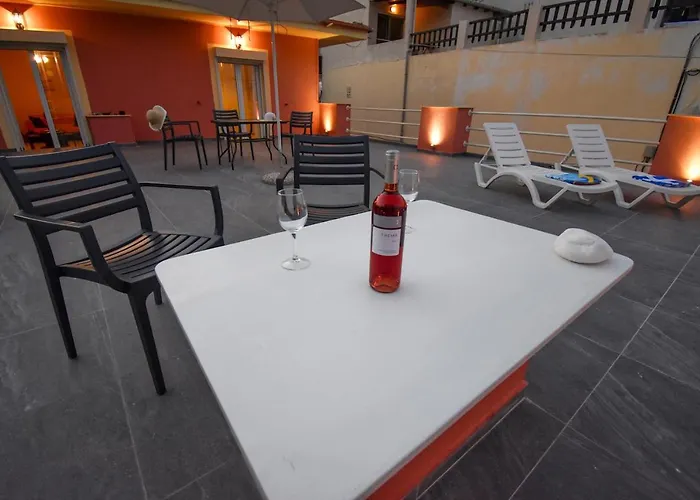 Alexandra Apartment